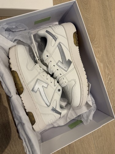 Off white out office - off-white,
