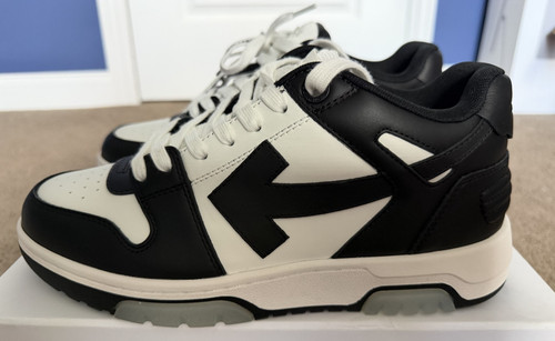 Off white out office - off-white, of