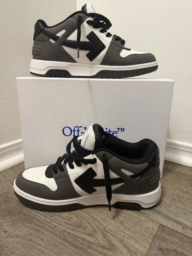 Off white out office - off-white, arrow