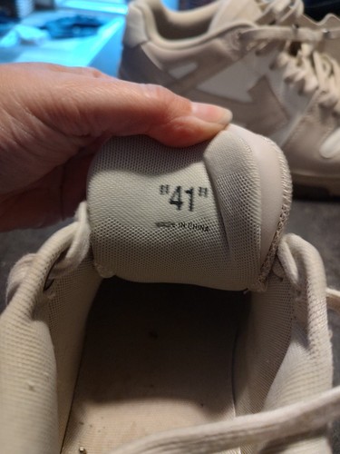 Size off white out - out, of